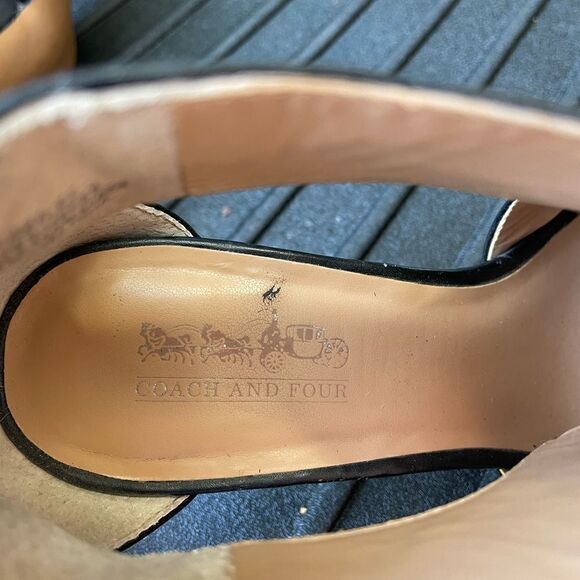 Coach Heels  - Picture 5 of 6